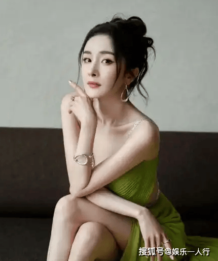 幂不卖惨口碑封神这对比绝了靠不矫情逆袭成顶流！CQ9电子平台网站闫学晶坐拥豪宅哭