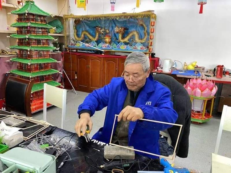 暖春灯会:灯映罗溪春风华是江南CQ9电子专用平台古镇罗店的(图5) 暖春灯会:灯映罗溪春风华是江南CQ9电子专用平台古镇罗店的(图5)